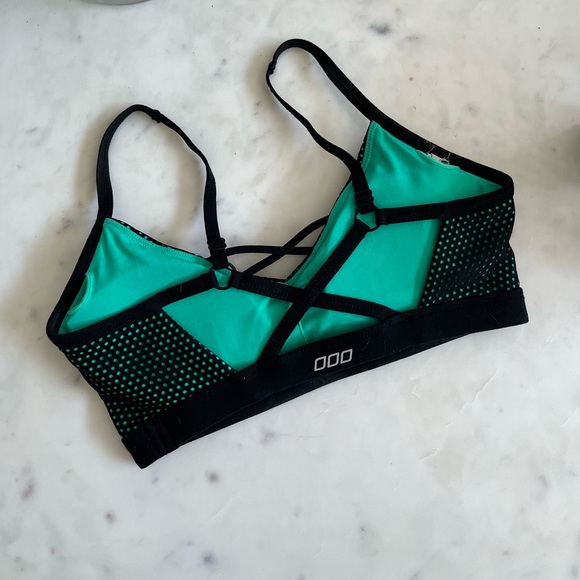 Lorna Jane Bella Sports Bra in XS - Picture 5 of 6
